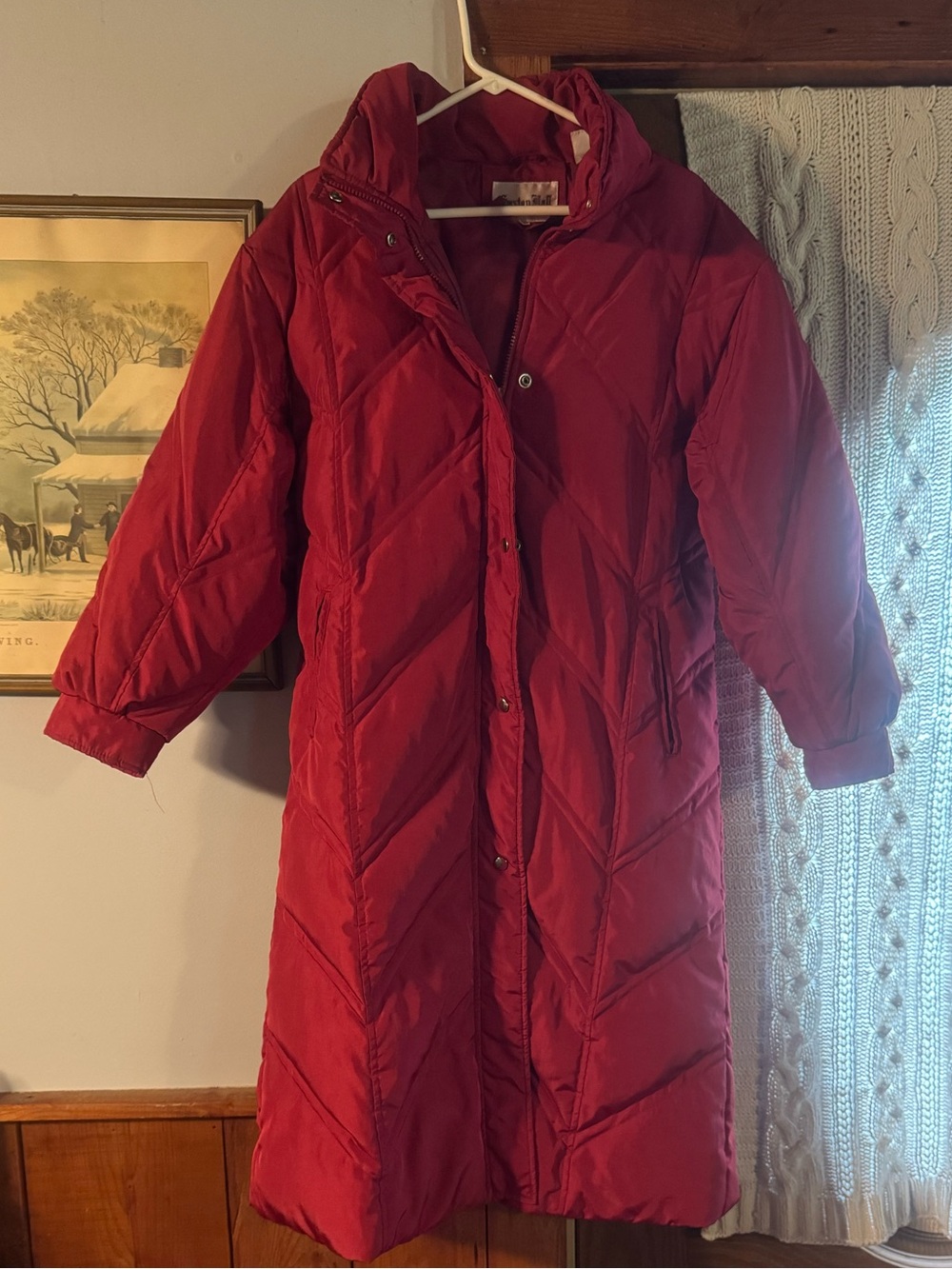 Saxton Hall Vintage Women’s Long Quilted Red Down Puffer Coat with High Collar